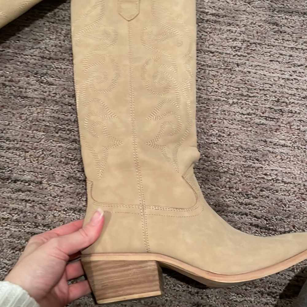 Shu Shop Boots View 2